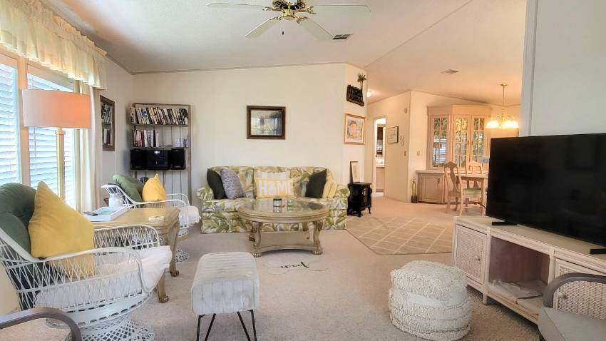 2237 Meadow Lark Place a Lake Wales, FL Mobile or Manufactured Home for Sale